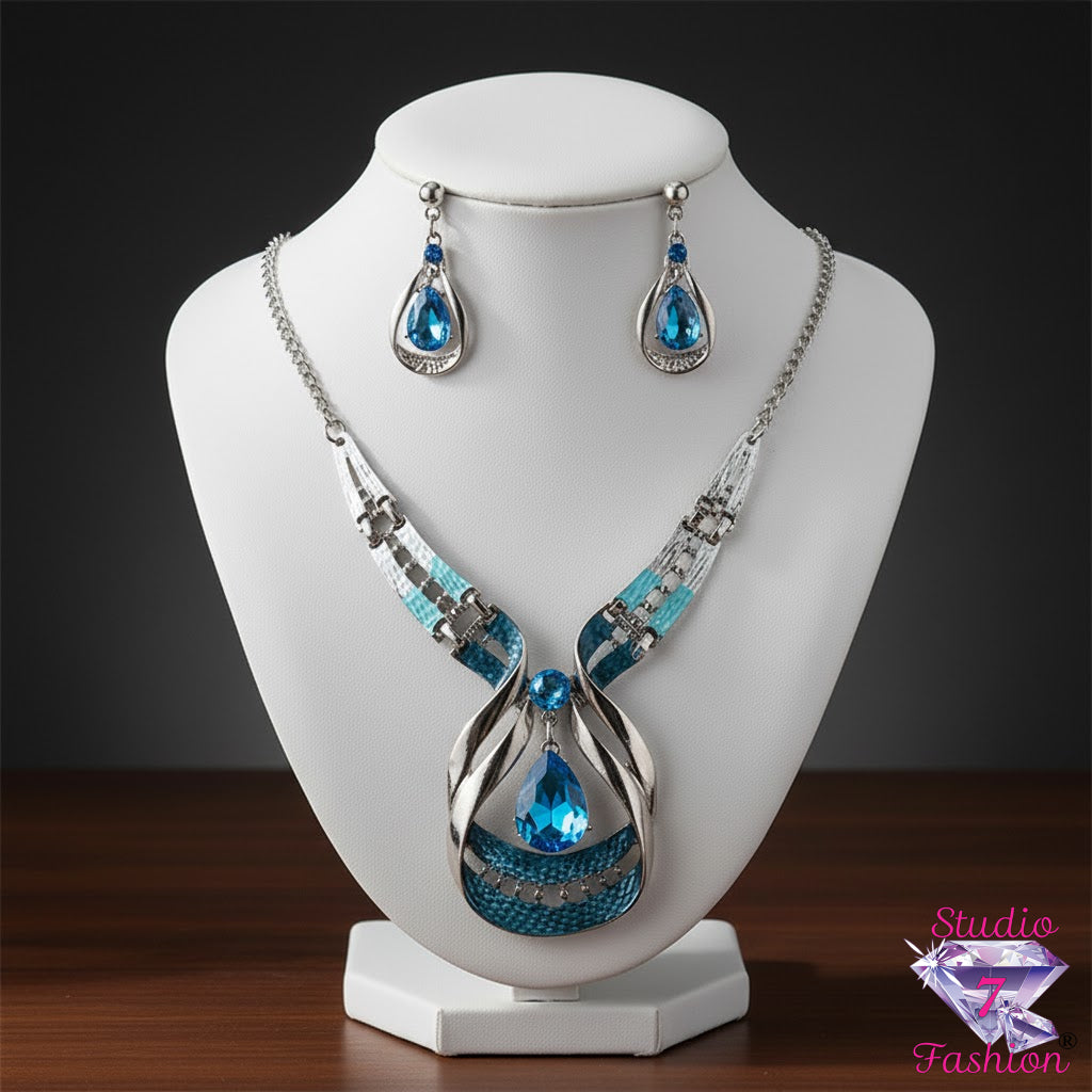 Fabulous Statement Necklace Earring Set