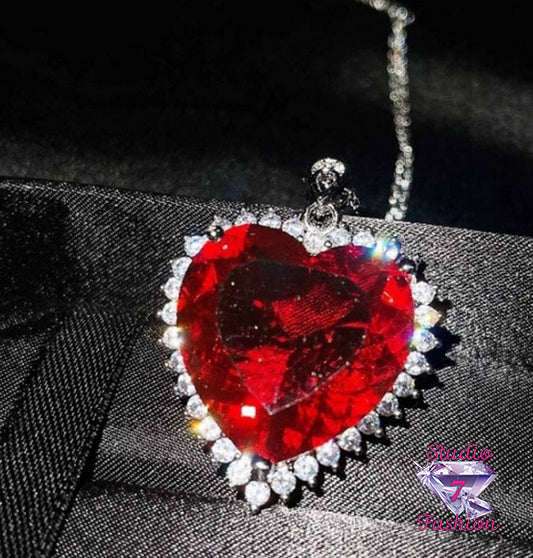 Bold Ruby Heart Rhinestones Necklace