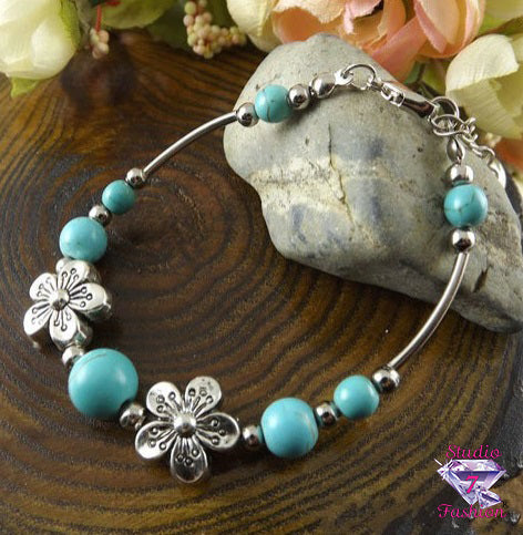 Turquoise Bead Flower Bracelet