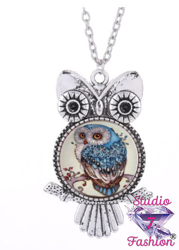 Great Owl Picturesque Necklace