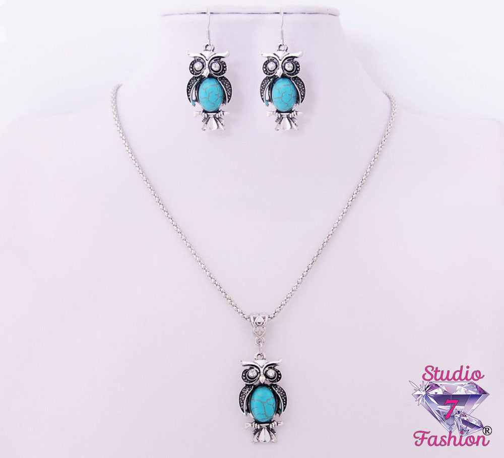 Retro Owl on Branch Turquoise Necklace Earring Set