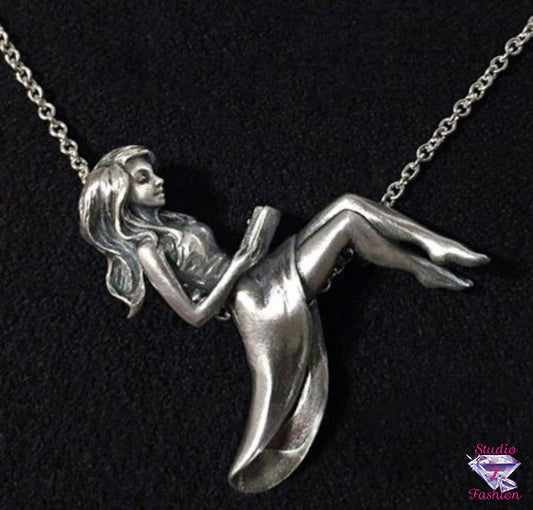 Fabulous Reclining Woman Necklace