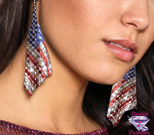 Fantastic Long Mesh Flag Earrings