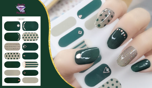 Emerald Royalty Nail Art