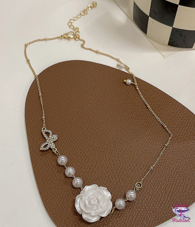 Butterfly Pearls and Rose Necklace White