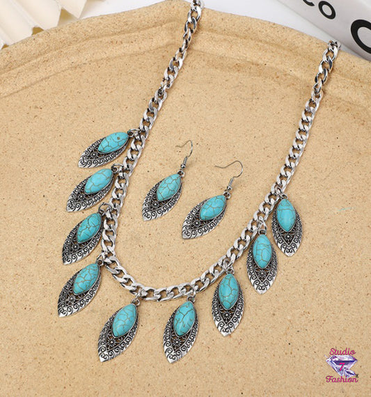 Gorgeous Southwestern Filigree Turquoise Necklace Earring Set