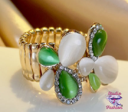 Blooming Peridot Stretch Ring