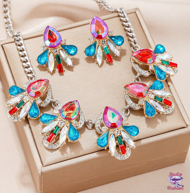 Spectacular Multicolor Teardrop Necklace Earring Set