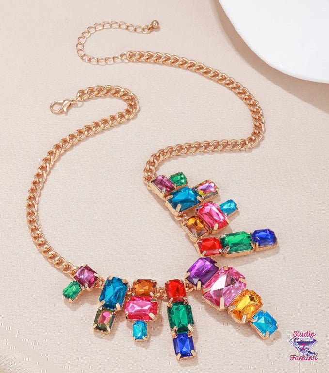 Exquisite Multicolor Bib Necklace