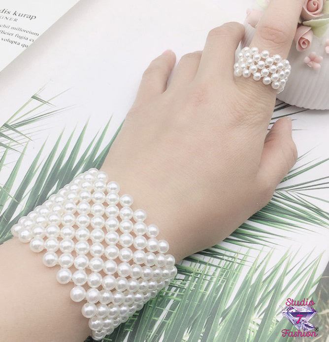 Elastic Pearls Bracelet Ring Set